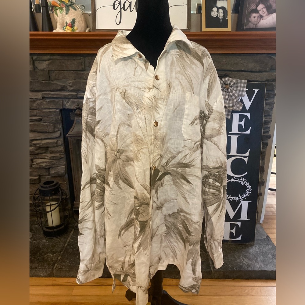 Tommy Bahama Flora Oasis Linen Long Sleeve